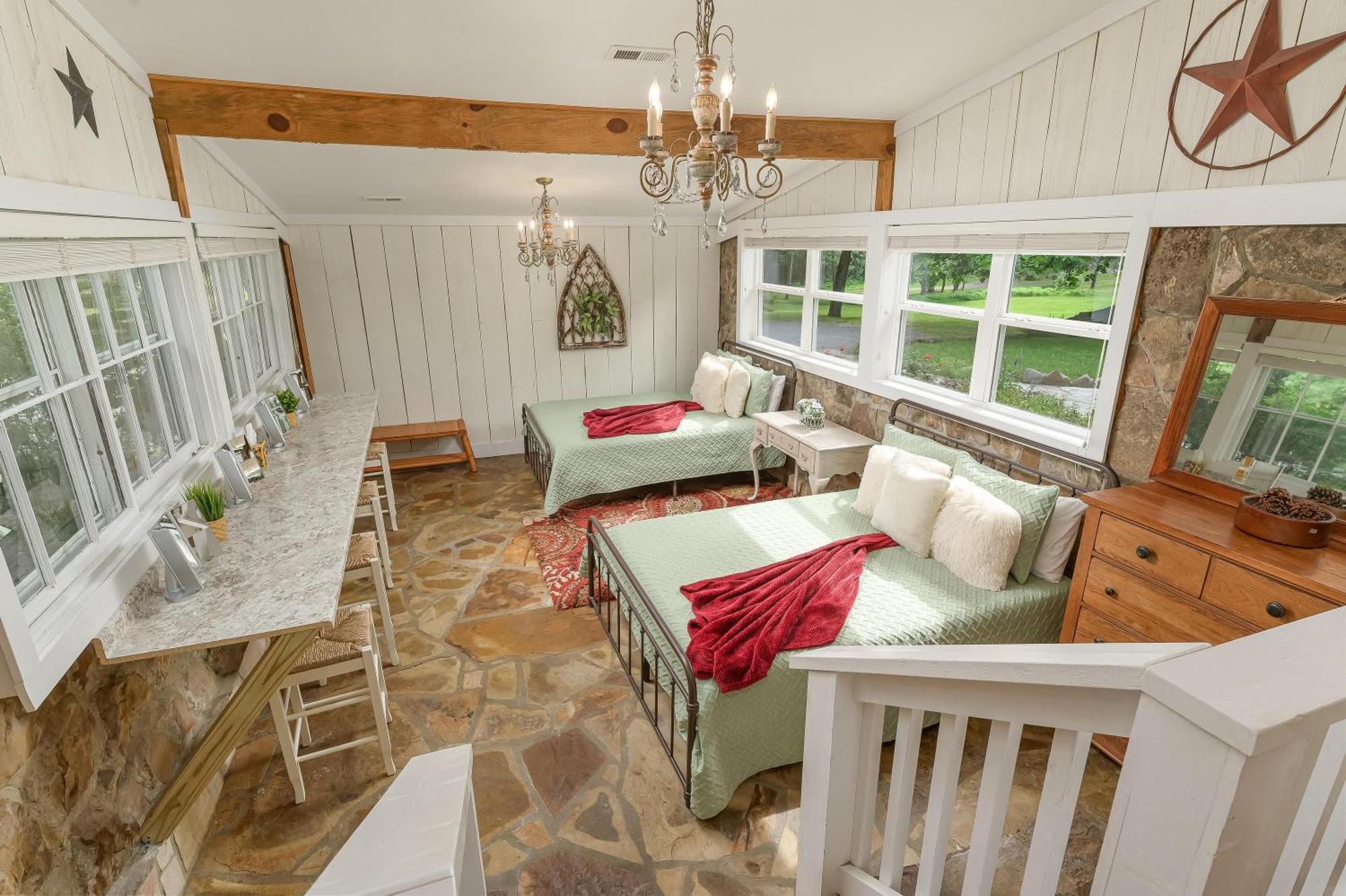 Cragsmere Manor Views 24 Guests Mentone Exterior photo